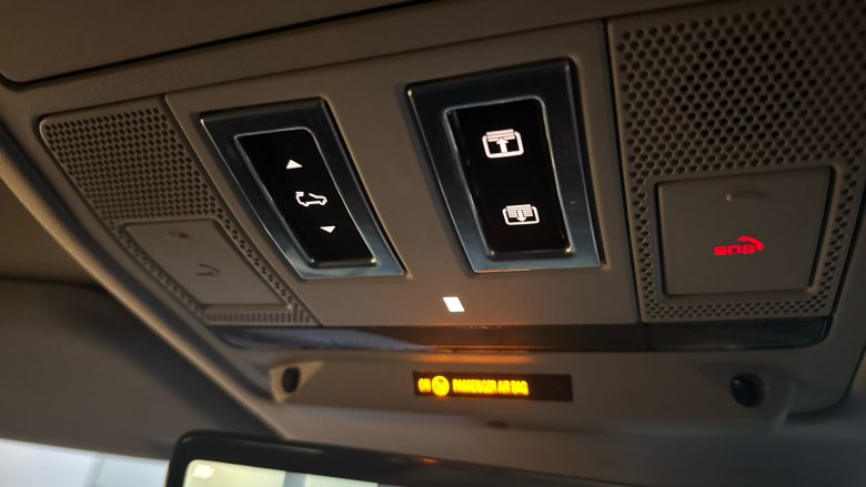 Land Rover Defender 2.0 D240 SE 110 5dr Auto Diesel Estate